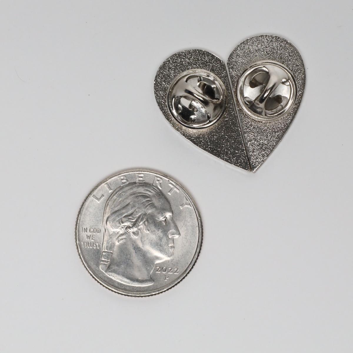 2 Piece Game Controller Heart Enamel Label Pin